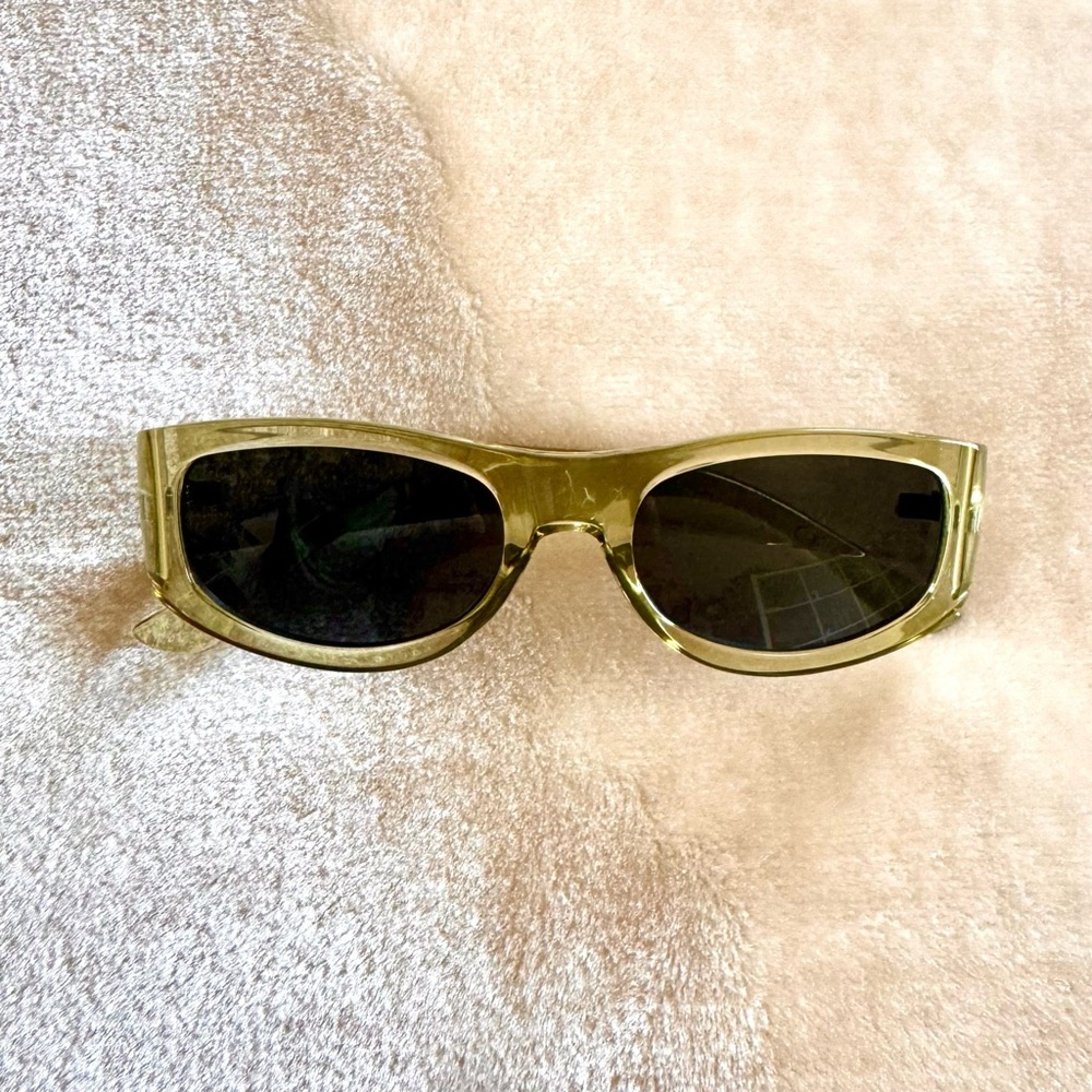 Y2K Clear Light Green Plastic Sunglasses